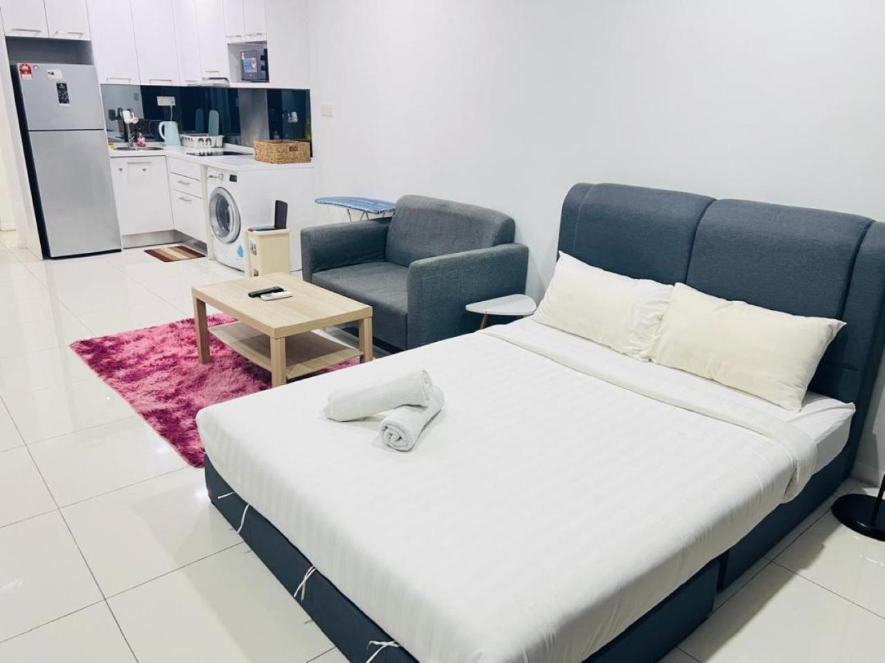 Mercu Summer Bukit Bintang By Classy * Kuala Lumpur